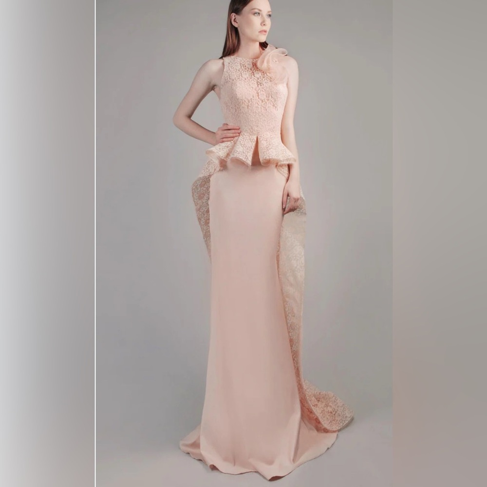 Chic Lace Peplum Maxi Dress in Cream